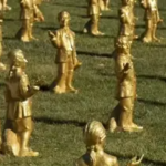 210 estatuetas douradas de Mozart são furtadas na Áustria