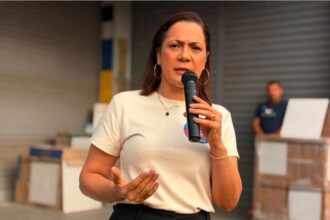 Mailza Assis destaca qualificação e emprego como pilares do desenvolvimento em agenda no Acre Mailza Assis destaca qualificação e emprego como pilares do desenvolvimento em agenda no Acre