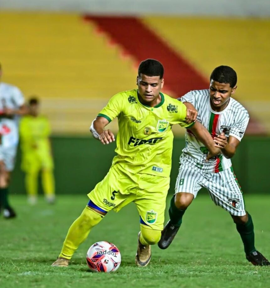 Sem reforços, Galvez aposta no Sub-17 para duelo com Santa Cruz na Copa do Brasil Sub-20 Sem reforços, Galvez aposta no Sub-17 para duelo com Santa Cruz na Copa do Brasil Sub-20