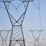 Apagão atinge cinco municípios do interior do Acre; falha em equipamento da linha de transmissão é a causa Apagão atinge cinco municípios do interior do Acre; falha em equipamento da linha de transmissão é a causa