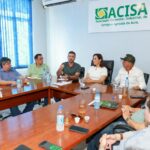 Ao lado de Mailza, em reunião com setor madeireiro, Nicolau Jr ouve demandas e indica solução para impasses Ao lado de Mailza, em reunião com setor madeireiro, Nicolau Jr ouve demandas e indica solução para impasses