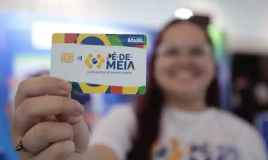 Pé-de-Meia: nascidos em setembro e outubro recebem parcela de R$ 200 nesta sexta-feira