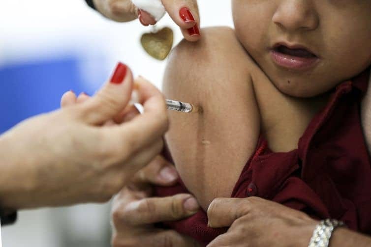 Ministério da Saúde alerta para vacina contra sarampo e reforça campanha até terça-feira