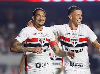 São Paulo vence RB Bragantino e encerra jejum de dez jogos no Brasileirão