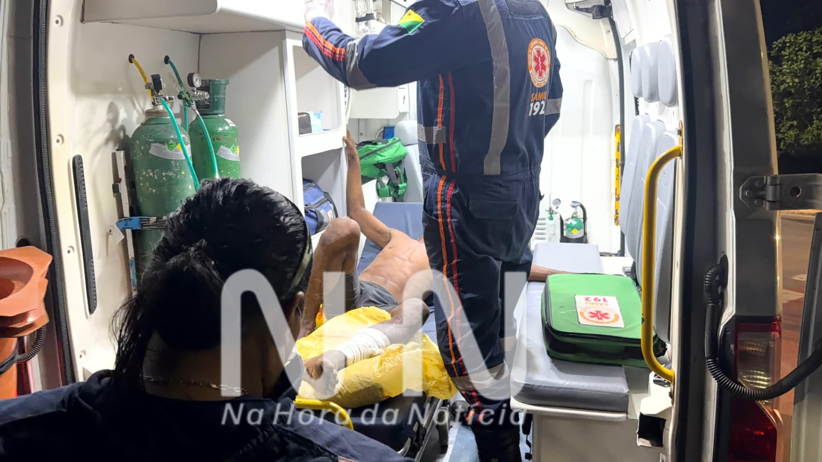 Homem é acusado de furtar drogas em boca de fumo e tem perna quebrada com fratura exposta após agressões em Rio Branco Homem é acusado de furtar drogas em boca de fumo e tem perna quebrada com fratura exposta após agressões em Rio Branco