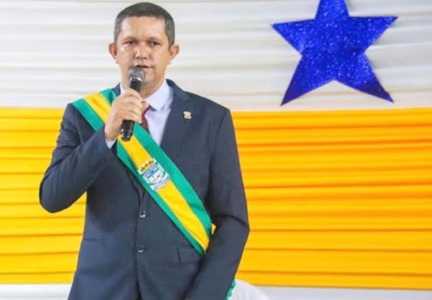Racha político em Rodrigues Alves: prefeito exonera secretárias, incluindo esposa do vice-prefeito
