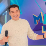 Globo prepara proposta milionária para tirar Celso Portiolli do SBT Globo prepara proposta milionária para tirar Celso Portiolli do SBT