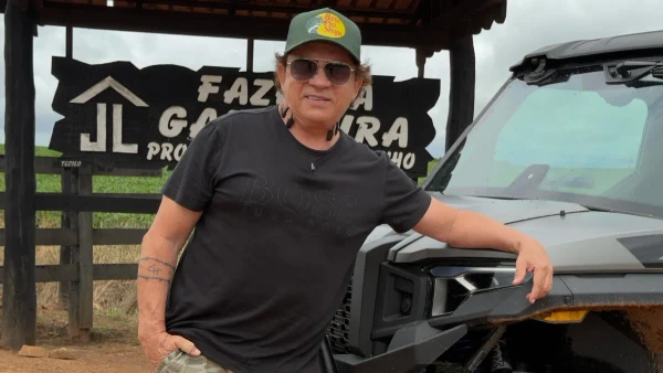 Aos 72 anos, Chitãozinho diversifica fortuna no campo e estreia nova produção em fazenda de 990 hectares com 10 mil cabeças de gado