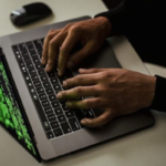EUA acusam hackers ligados à China de invadir agências federais, Fed e Senado EUA acusam hackers ligados à China de invadir agências federais, Fed e Senado