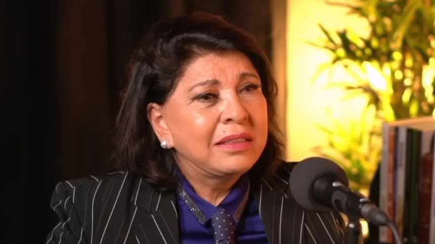 Roberta Miranda revelação decepção com amigos após revelar que perdeu filho Roberta Miranda revelação decepção com amigos após revelar que perdeu filho