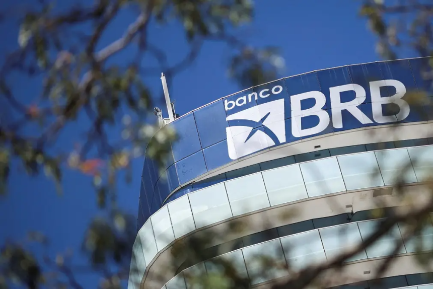 PF aponta fraude de R$ 17 bilhões em operações entre Master e BRB PF aponta fraude de R$ 17 bilhões em operações entre Master e BRB