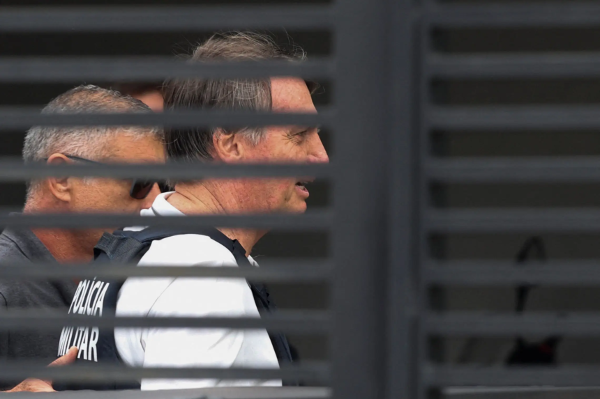 Julgamento da Ficha Limpa pode beneficiar Jair Bolsonaro? Entenda o que muda