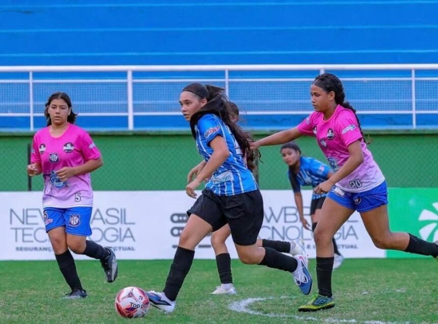 Grêmio Xapuriense e Assermurb ficam em 1º e definem cruzamento das semifinais do Estadual Feminino Sub-17 Grêmio Xapuriense e Assermurb ficam em 1º e definem cruzamento das semifinais do Estadual Feminino Sub-17