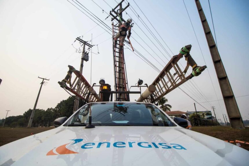 Energisa alerta para chuvas fortes e raios em todo o Acre e mobiliza equipes de prontidão Energisa alerta para chuvas fortes e raios em todo o Acre e mobiliza equipes de prontidão