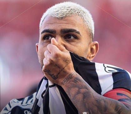 Santos aproveita apagão do Inter, abre 3 a 0, leva susto e vence no Beira-Rio
