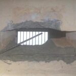 Detento considerado peça-chave de organização criminosa tenta abrir buraco em cela no Acre Detento considerado peça-chave de organização criminosa tenta abrir buraco em cela no Acre