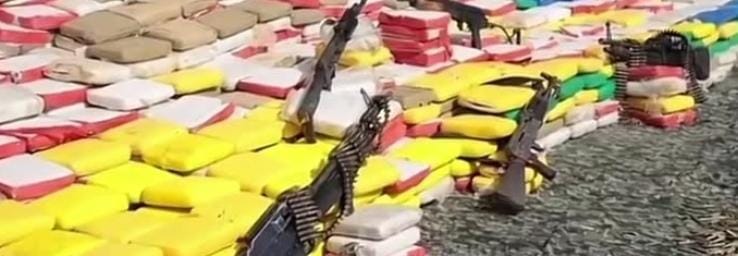 Operação conjunta apreende 4,5 toneladas de skunk e arsenal de guerra no Amazonas