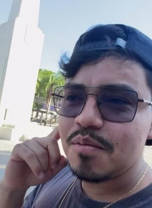 Comediante Willian de Oliveira desembarca em Rio Branco e registra visita ao Palácio Rio Branco antes de show