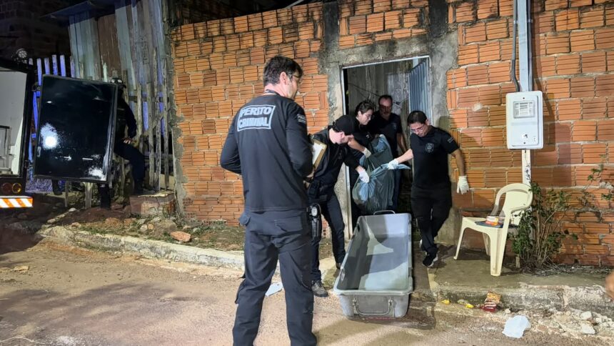 Mulher é executada a tiros dentro da própria residência no bairro Vitória, em Rio Branco
