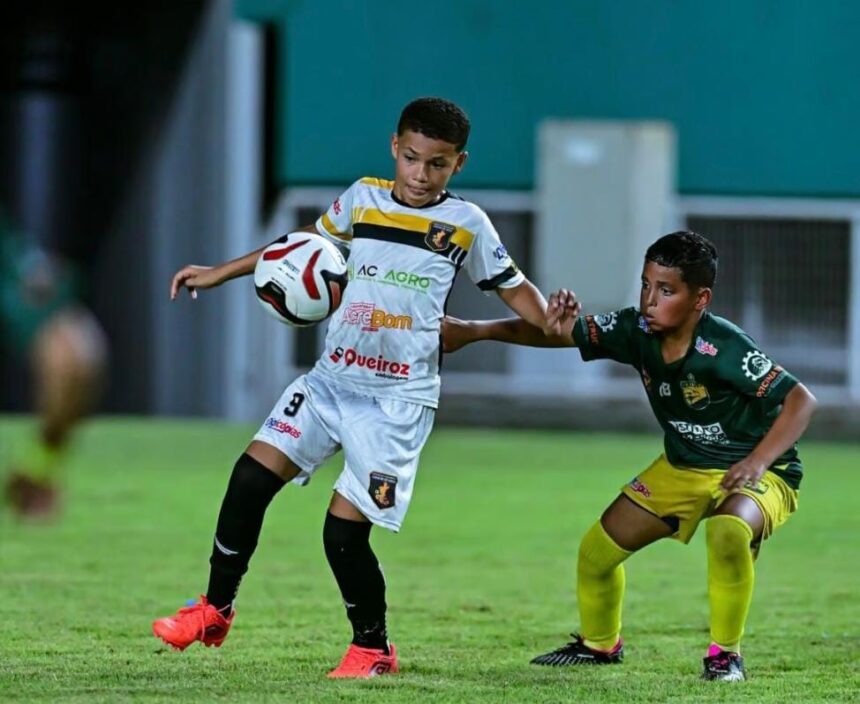 Acre Cup tem finais com grandes goleadas e jogos equilibrados na Arena da Floresta