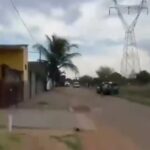 Criança de 5 anos é resgatada com segurança após subir ao topo de torre de transmissão em Ariquemes