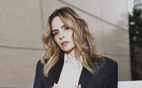 Ana Paula Renault processa rede social após ataques ao pai e vazamento de foto íntima