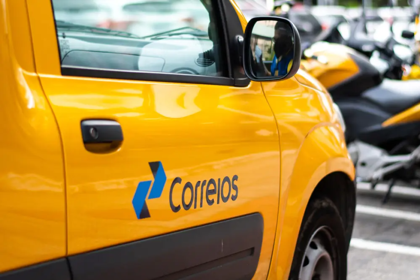 Trabalhadores dos Correios entram em greve nacional por tempo indeterminado