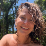 Bárbara Borges celebra estar sozinha depois de fim de namoro