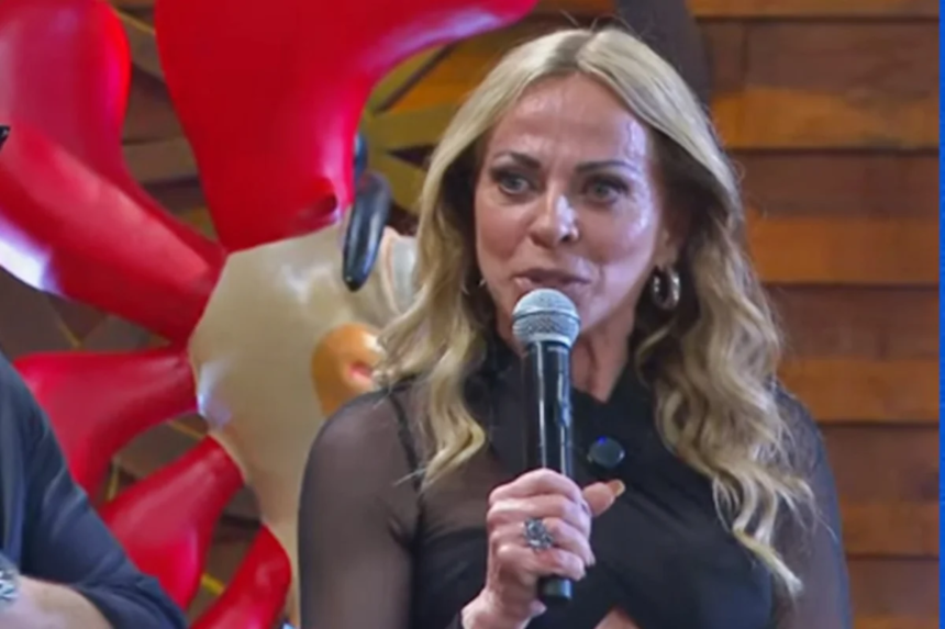 Christina Rocha é confirmada em A Fazenda como nova apresentadora da Record Christina Rocha é confirmada em A Fazenda como nova apresentadora da Record