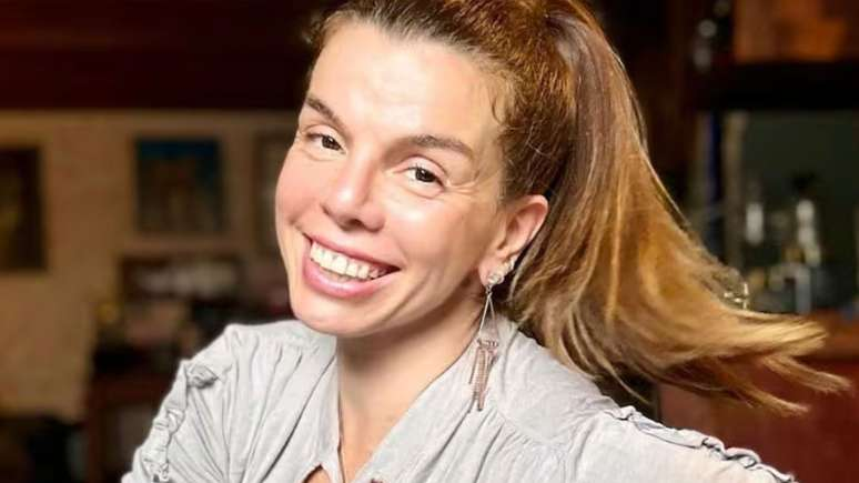 Ícone da MTV, Penélope Nova é alvo de críticas depois de declarar apoio ao Flávio Bolsonaro