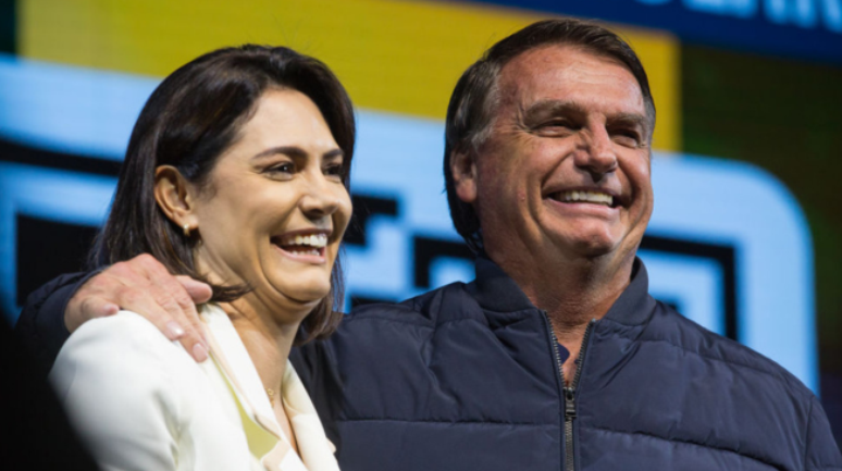 Moraes autoriza sogro a visitar Bolsonaro enquanto Michelle estiver fora de casa em campanha Moraes autoriza sogro a visitar Bolsonaro enquanto Michelle estiver fora de casa em campanha