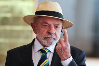 Lula se posiciona sobre crise no STF, defende reforma no Judiciário e apuração