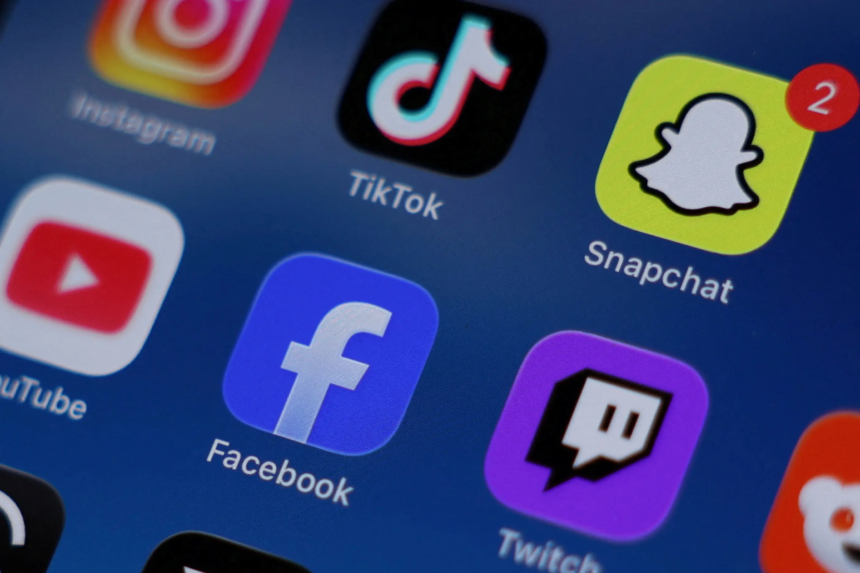 Austrália prepara processos contra Facebook, TikTok e YouTube por acesso de menores Austrália prepara processos contra Facebook, TikTok e YouTube por acesso de menores