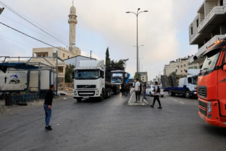 Cerca de 1.200 palestinos são deslocados em Hebron com início de operação israelense Cerca de 1.200 palestinos são deslocados em Hebron com início de operação israelense