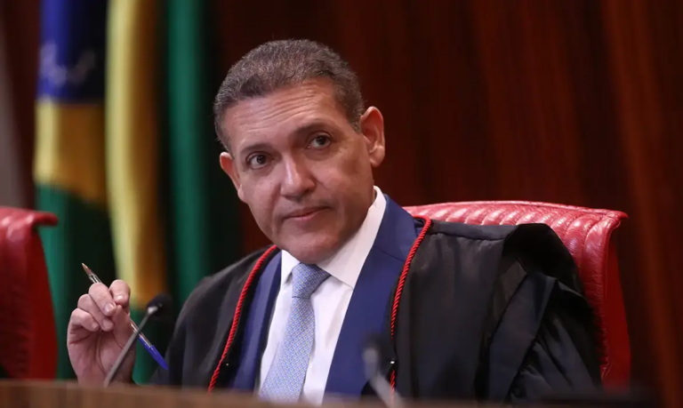 TSE pede a Meta relatório sobre possíveis irregularidades no ‘Exército do Lula’