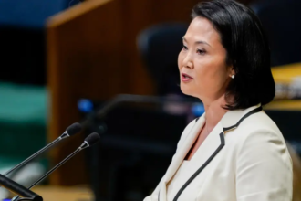 Aprovação de Keiko Fujimori desaba no Peru por preocupações com economia e crime