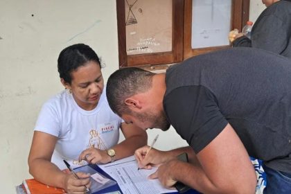 Governo do Amapá lança concursos com 351 vagas e salários que chegam a R$ 8,3 mil Governo do Amapá lança concursos com 351 vagas e salários que chegam a R$ 8,3 mil