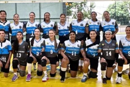 Jotas e Serra Negra seguem invictas e vencem mais uma no Estadual de Vôlei Feminino Jotas e Serra Negra seguem invictas e vencem mais uma no Estadual de Vôlei Feminino