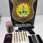 Polícia Civil prende jovem com pistola 9 mm e drogas durante operação em Brasiléia Polícia Civil prende jovem com pistola 9 mm e drogas durante operação em Brasiléia