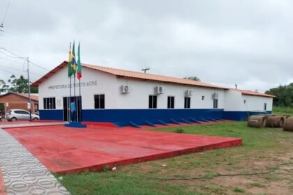 Porto Acre suspende horas extras e prepara cortes para ajustar gastos com pessoal Porto Acre suspende horas extras e prepara cortes para ajustar gastos com pessoal