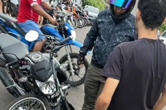 Motocicletas colidem em Cruzeiro do Sul; semana registra série de acidentes na região Motocicletas colidem em Cruzeiro do Sul; semana registra série de acidentes na região