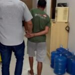 Polícia Civil prende suspeito de ameaçar comerciantes, moradores e ex-companheiras Polícia Civil prende suspeito de ameaçar comerciantes, moradores e ex-companheiras