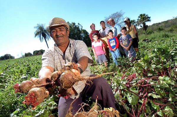 Acre garante R$ 4 milhões para fortalecer agricultura familiar via PAA