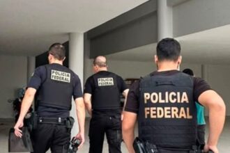 PF investiga rede de diplomas falsos e cumpre mandados no Amapá PF investiga rede de diplomas falsos e cumpre mandados no Amapá