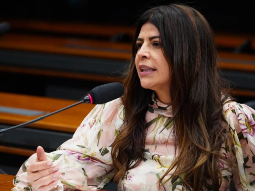 STF confirma anulação de julgamento de Antônia Lúcia; caso volta para análise do Supremo