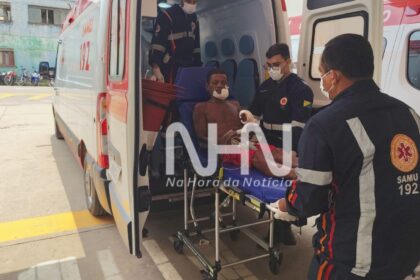 Homem é atacado por quatro suspeitos com terçado em frente à própria residência na Cidade do Povo Homem é atacado por quatro suspeitos com terçado em frente à própria residência na Cidade do Povo