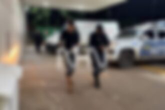 Festa termina em confusão e jovem é esfaqueado em Rio Branco Festa termina em confusão e jovem é esfaqueado em Rio Branco
