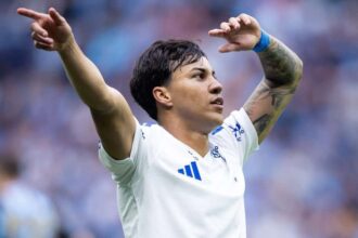 Kaio Jorge faz três gols e Cruzeiro vira sobre o Grêmio por 4 a 2 Kaio Jorge faz três gols e Cruzeiro vira sobre o Grêmio por 4 a 2
