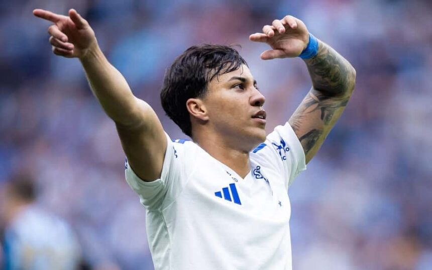 Kaio Jorge faz três gols e Cruzeiro vira sobre o Grêmio por 4 a 2 Kaio Jorge faz três gols e Cruzeiro vira sobre o Grêmio por 4 a 2