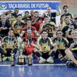Simão Dias-Sergipe é campeão invicto da Taça Brasil de Futsal da 2ª Divisão Simão Dias-Sergipe é campeão invicto da Taça Brasil de Futsal da 2ª Divisão